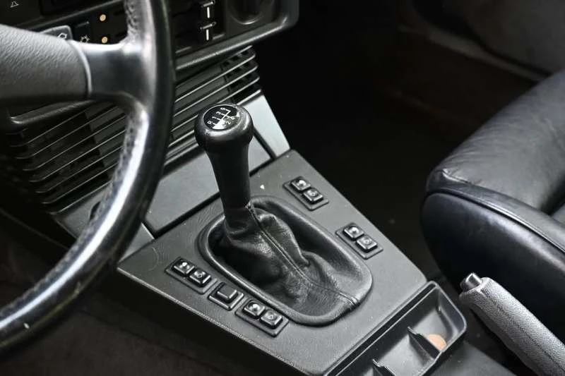 1987 BMW E28 5 Series - Image 12 of 19