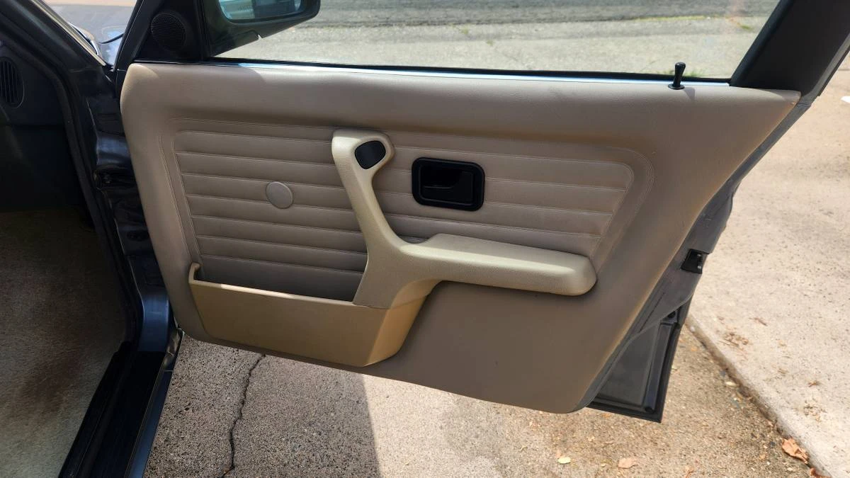 1987 BMW E30 3 Series - Image 6 of 12