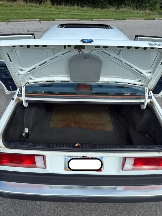 1987 BMW E30 M3 - Image 18 of 20