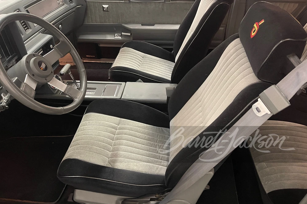 1987 Buick Grand National - Image 4 of 15