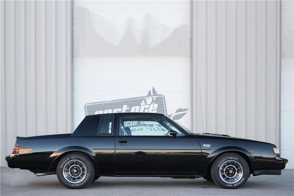 1987 Buick Grand National - Image 5 of 5