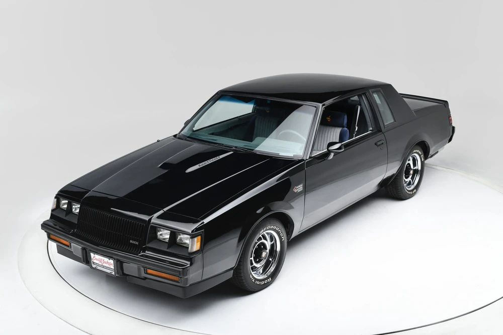 1987 Buick Grand National - Image 6 of 8