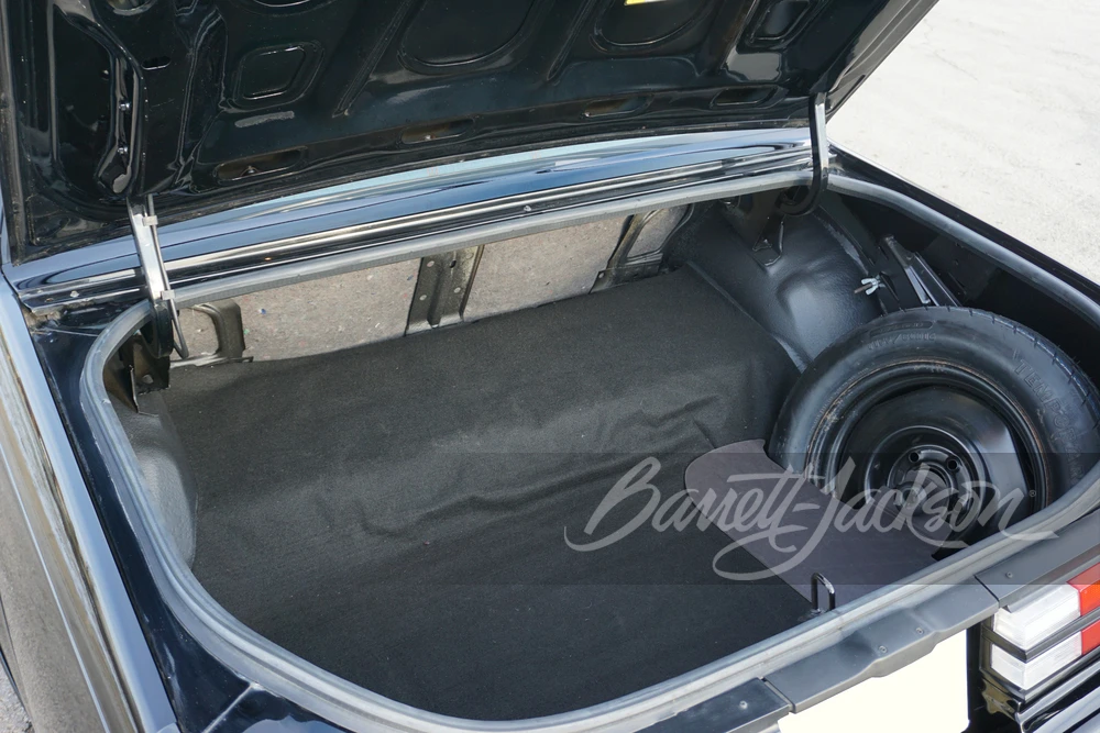 1987 Buick Grand National - Image 26 of 28