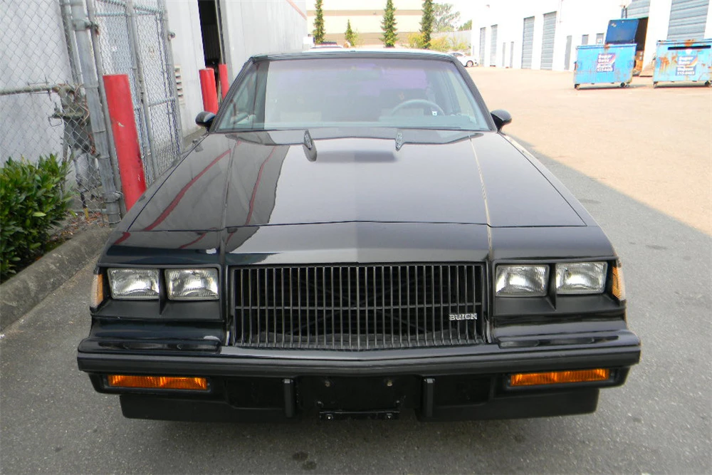 1987 Buick Grand National - Image 5 of 5