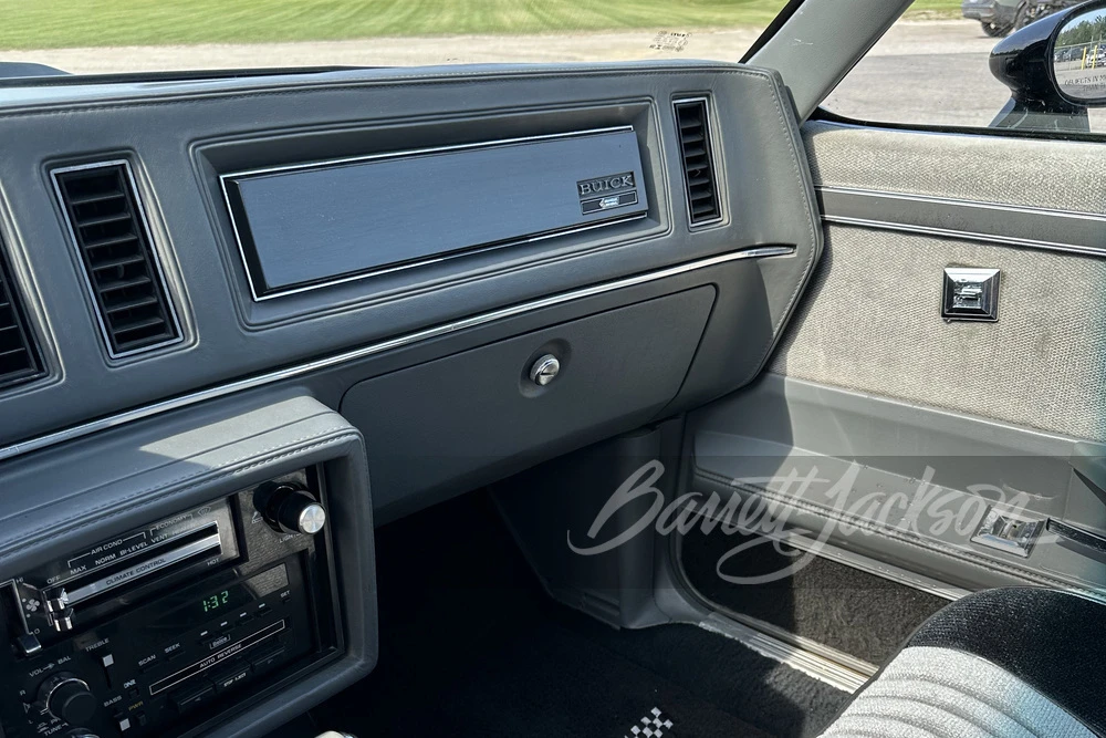 1987 Buick Grand National - Image 10 of 19