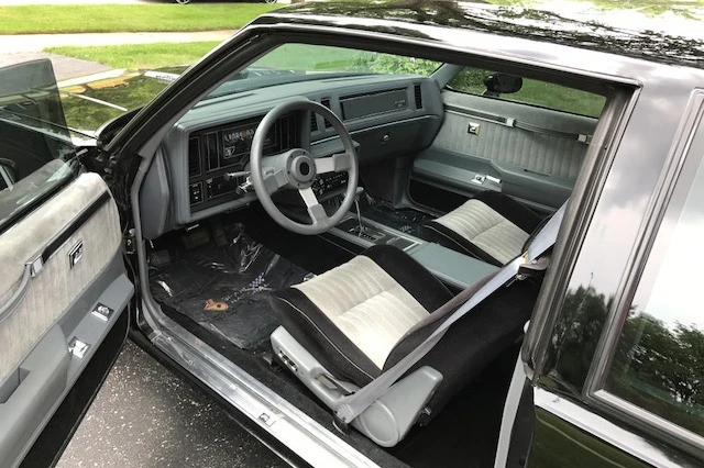 1987 Buick Grand National - Image 4 of 7
