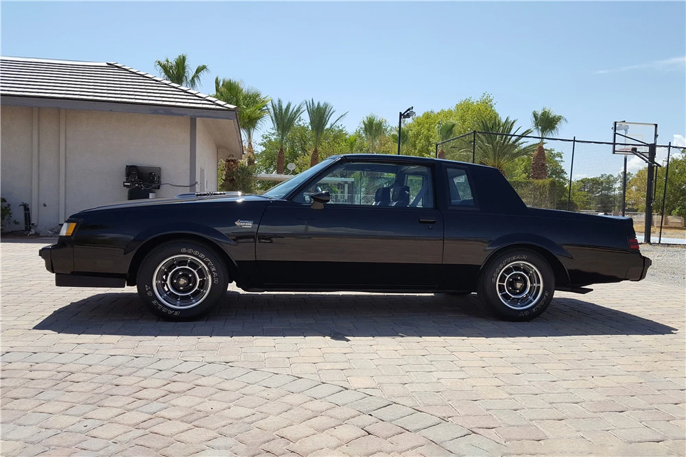 1987 Buick Grand National - Image 5 of 5