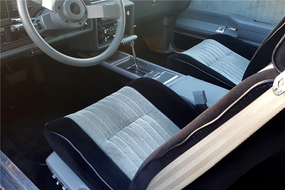 1987 Buick Grand National - Image 4 of 5