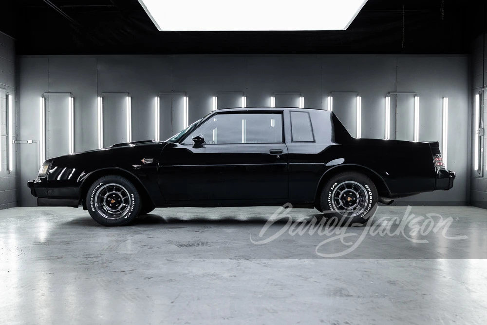 1987 Buick Grand National - Image 5 of 5