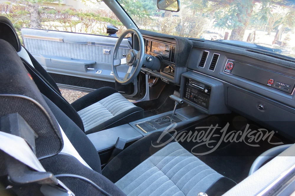 1987 Buick Grand National - Image 4 of 9