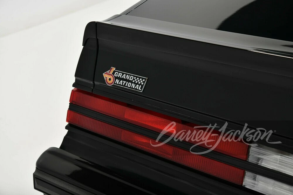 1987 Buick Grand National - Image 26 of 31