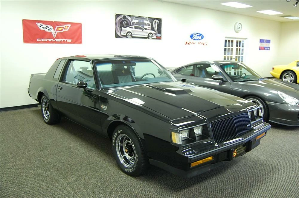 1987 Buick Grand National - Image 4 of 4