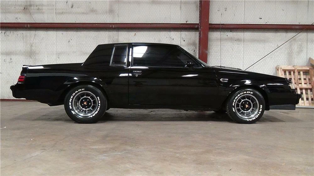 1987 Buick Grand National - Image 5 of 5