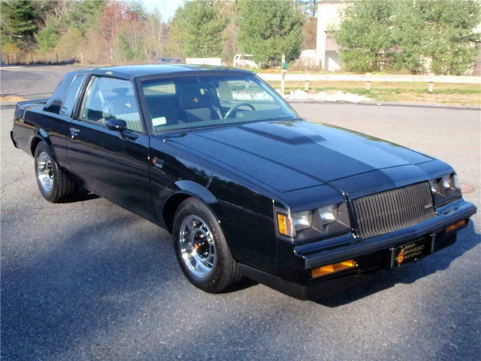 1987 Buick Grand National - Image 2 of 5