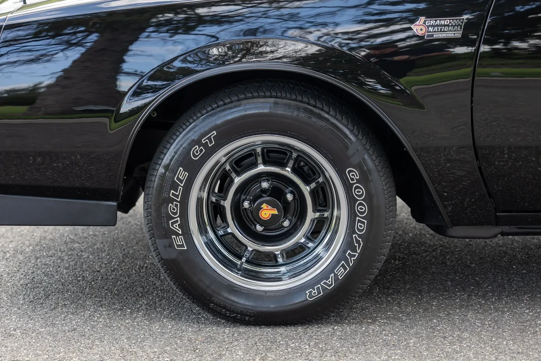 1987 Buick Grand National - Image 30 of 31