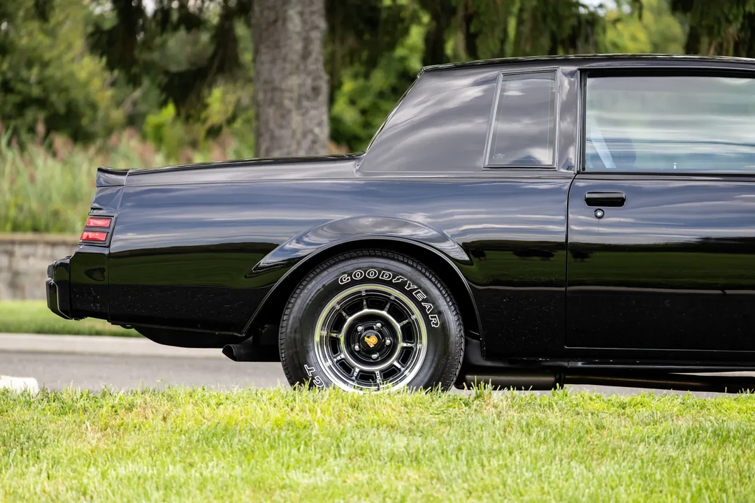 1987 Buick Grand National - Image 12 of 31