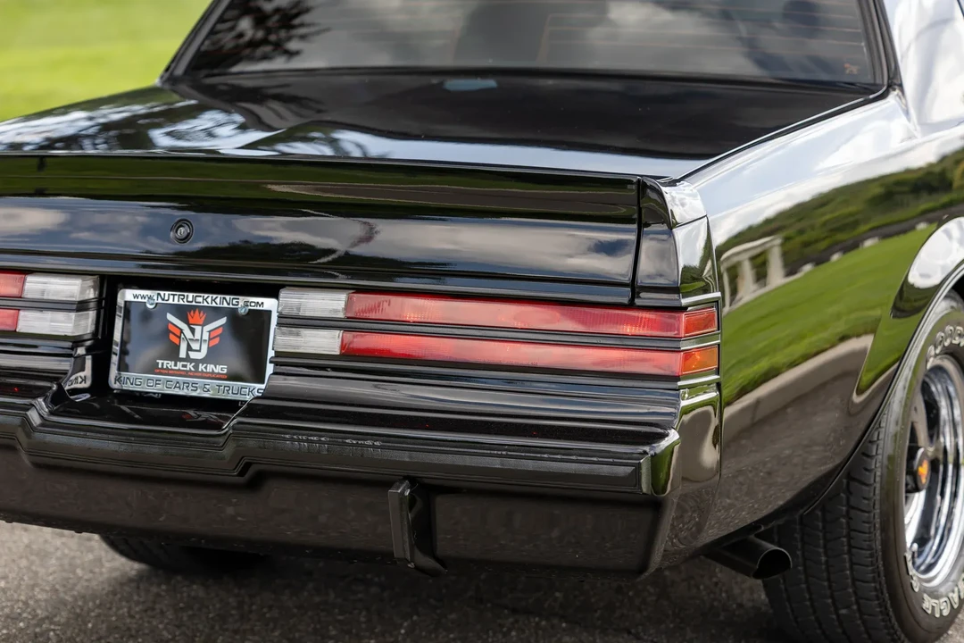 1987 Buick Grand National - Image 24 of 31