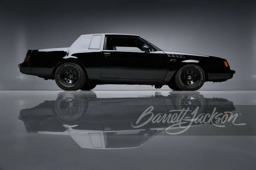 1981 Buick Grand National - Image 27 of 31