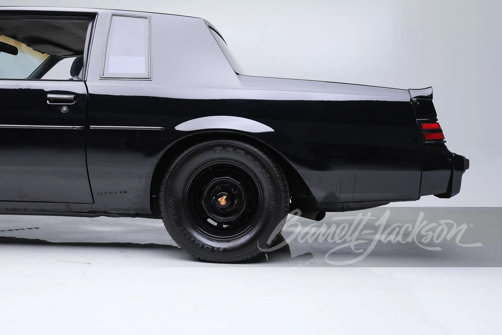 1987 Buick Grand National - Image 15 of 31