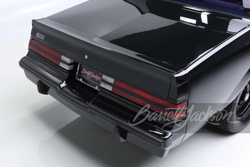 1987 Buick Grand National - Image 24 of 31