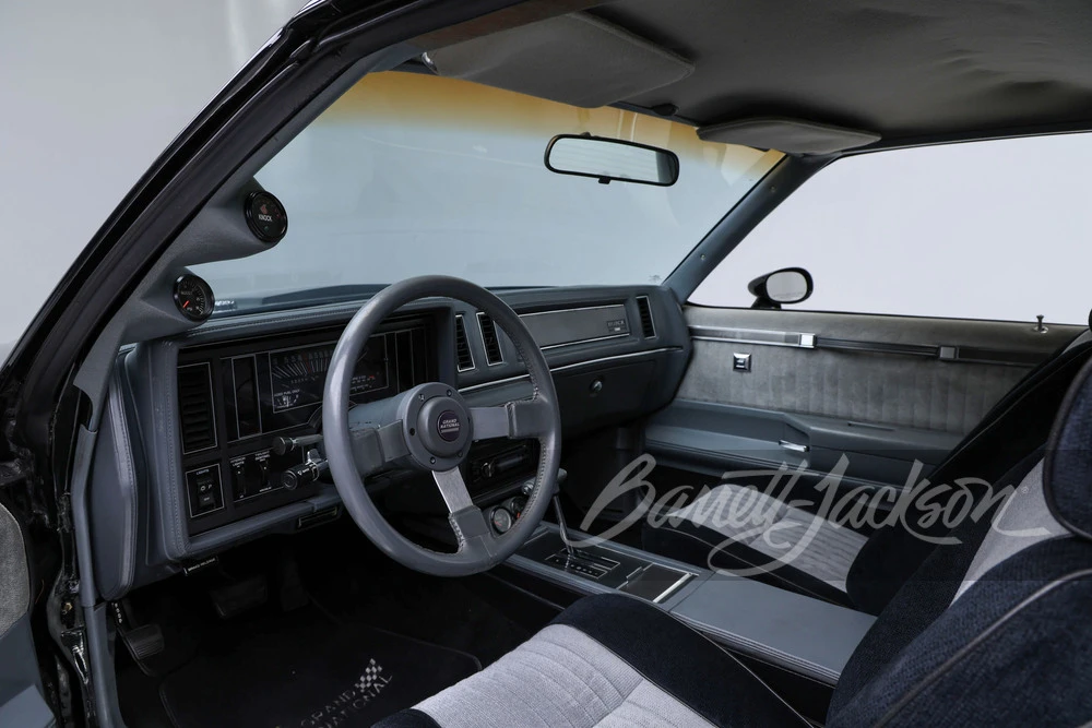 1987 Buick Grand National - Image 18 of 25