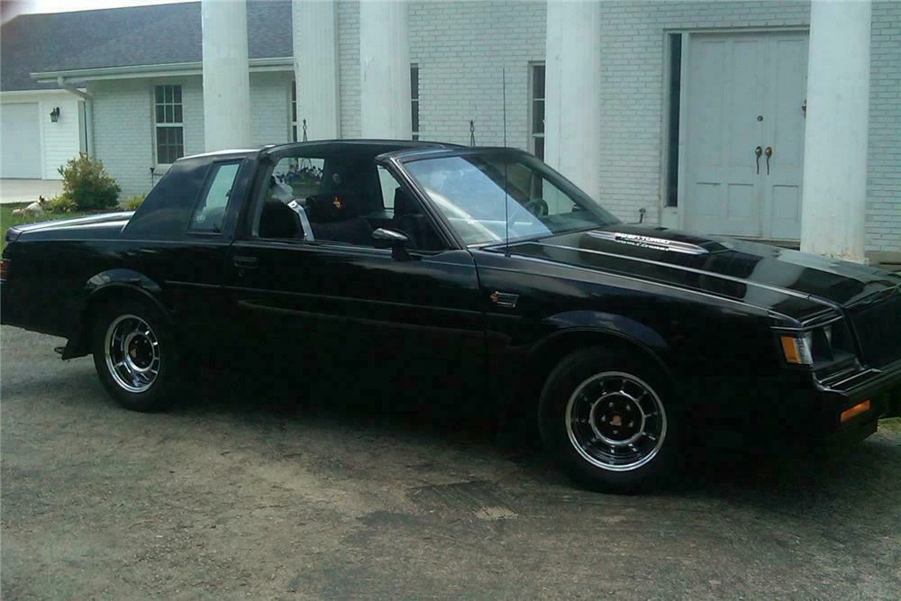 1987 Buick Grand National - Image 2 of 3