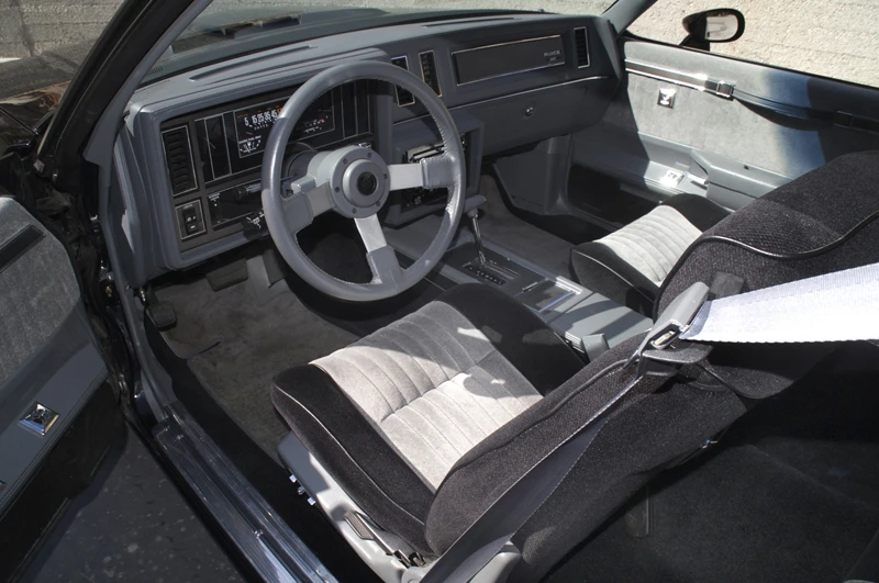 1987 Buick Grand National - Image 4 of 5