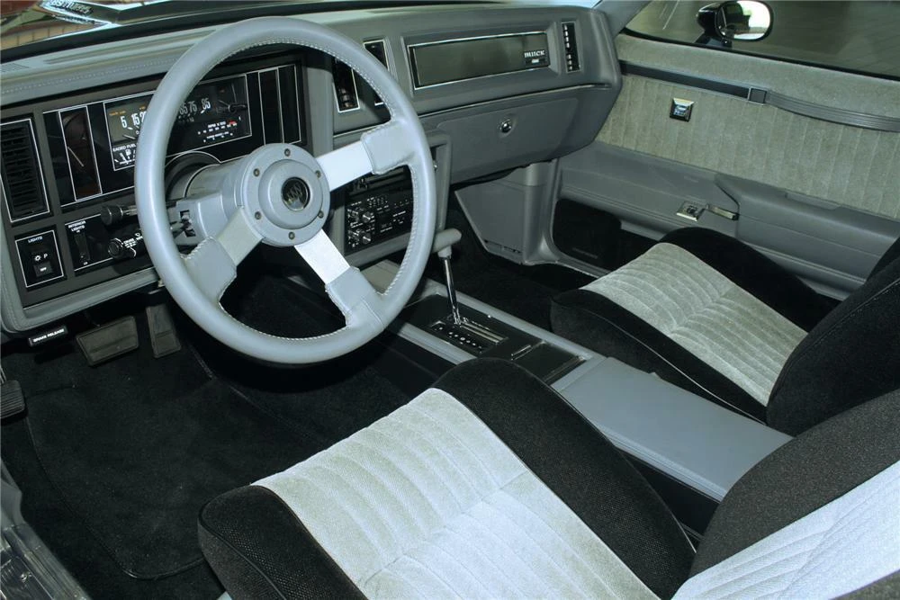 1987 Buick Grand National - Image 4 of 5