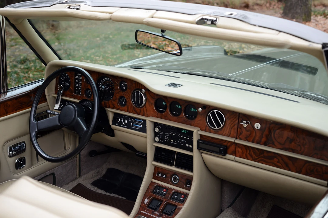1987 Bentley Continental - Image 6 of 16