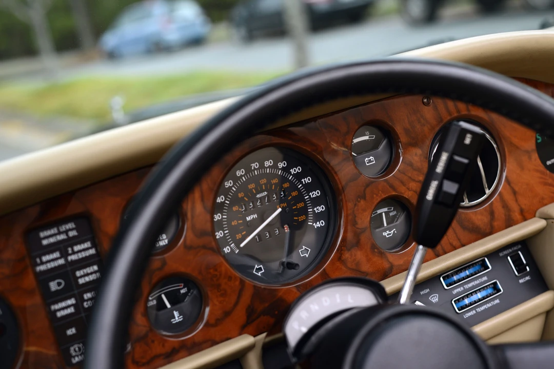 1987 Bentley Continental - Image 8 of 16