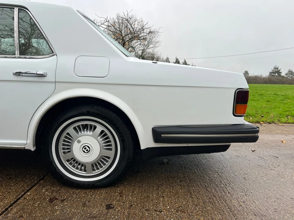 1987 Bentley Mulsanne 1st Gen - Image 17 of 30