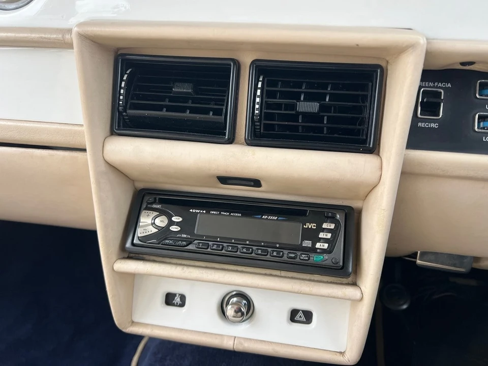 1987 Bentley Mulsanne 1st Gen - Image 23 of 30