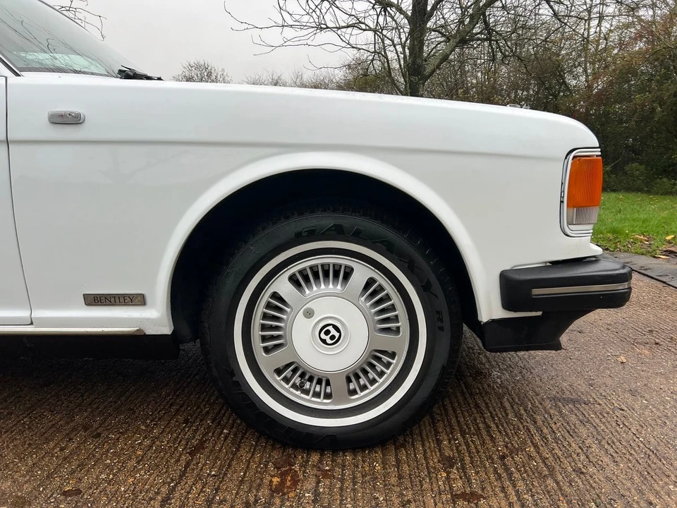 1987 Bentley Mulsanne 1st Gen - Image 15 of 30