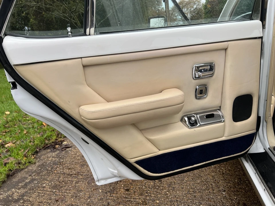 1987 Bentley Mulsanne 1st Gen - Image 27 of 30