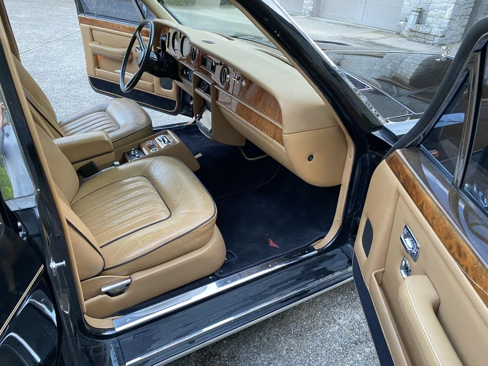 1987 Bentley Mulsanne 1st Gen - Image 21 of 26