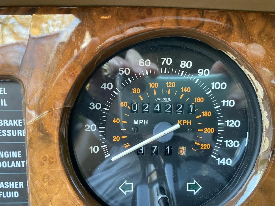 1987 Bentley Mulsanne 1st Gen - Image 24 of 26