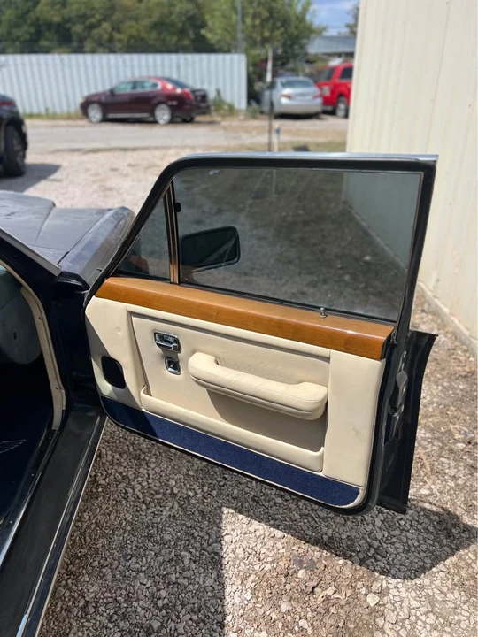 1987 Bentley Mulsanne 1st Gen - Image 5 of 14