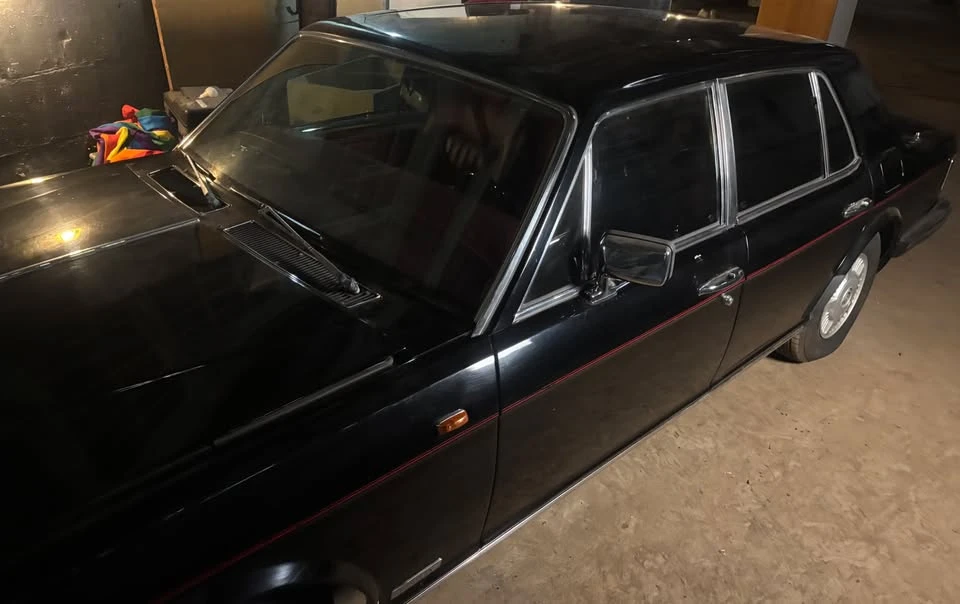 1987 Bentley Mulsanne 1st Gen - Image 19 of 20