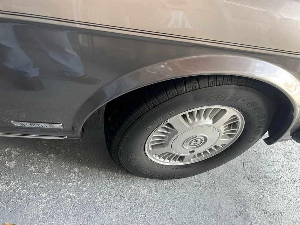 1987 Bentley Mulsanne 1st Gen - Image 9 of 9