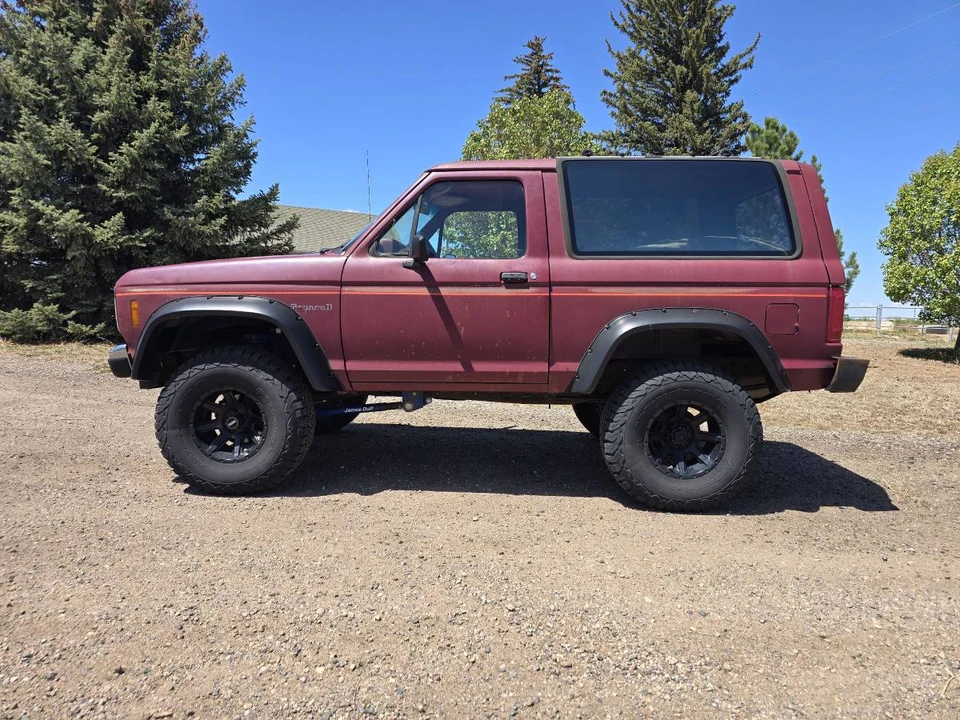 1987 Ford Bronco II - Image 2 of 9