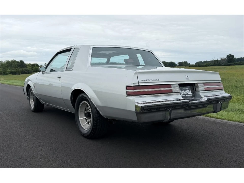 1987 Buick Regal - Image 24 of 31