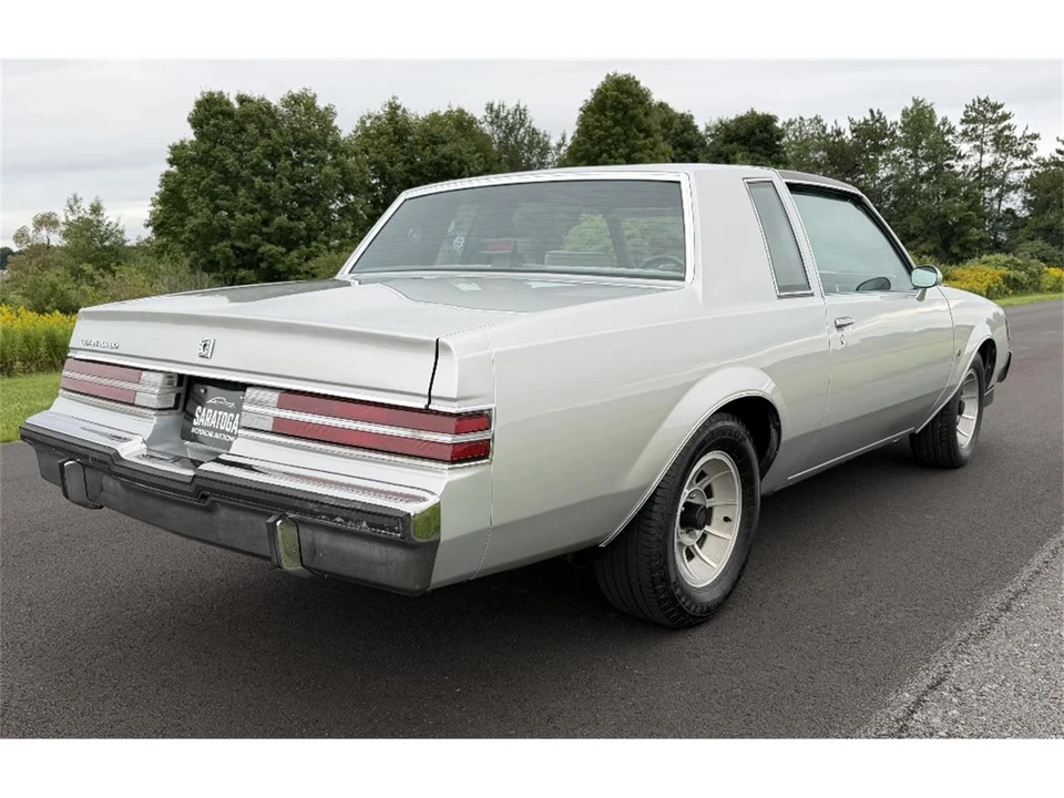 1987 Buick Regal - Image 14 of 31