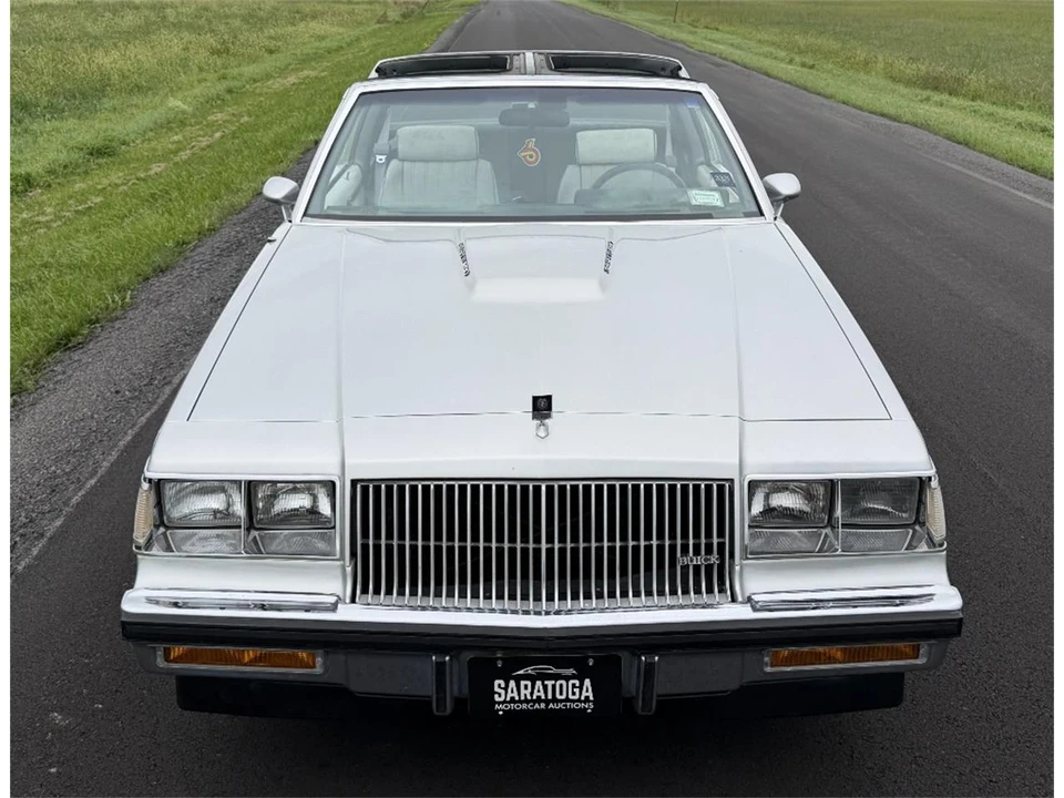 1987 Buick - Image 3 of 31