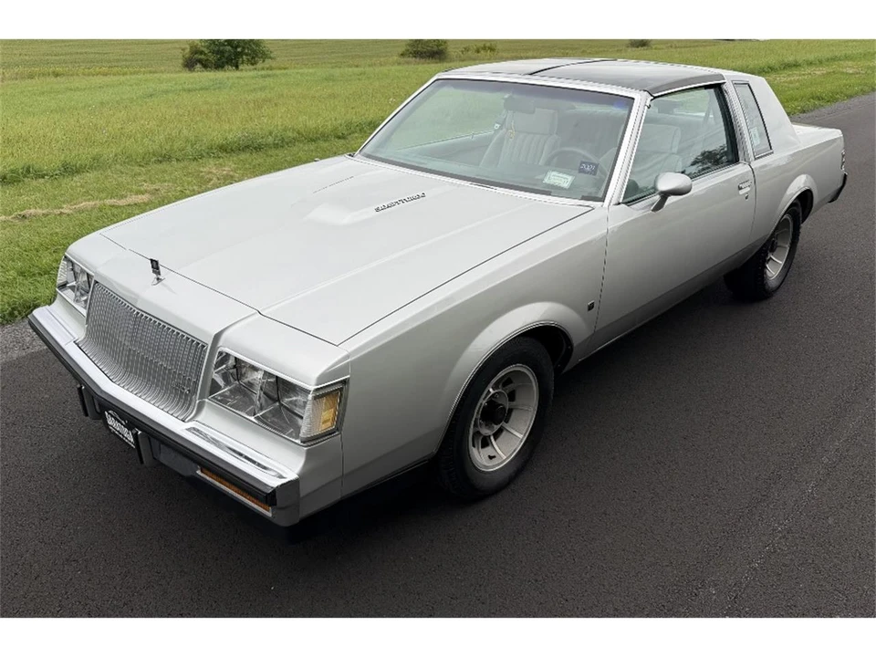 1987 Buick - Image 8 of 31