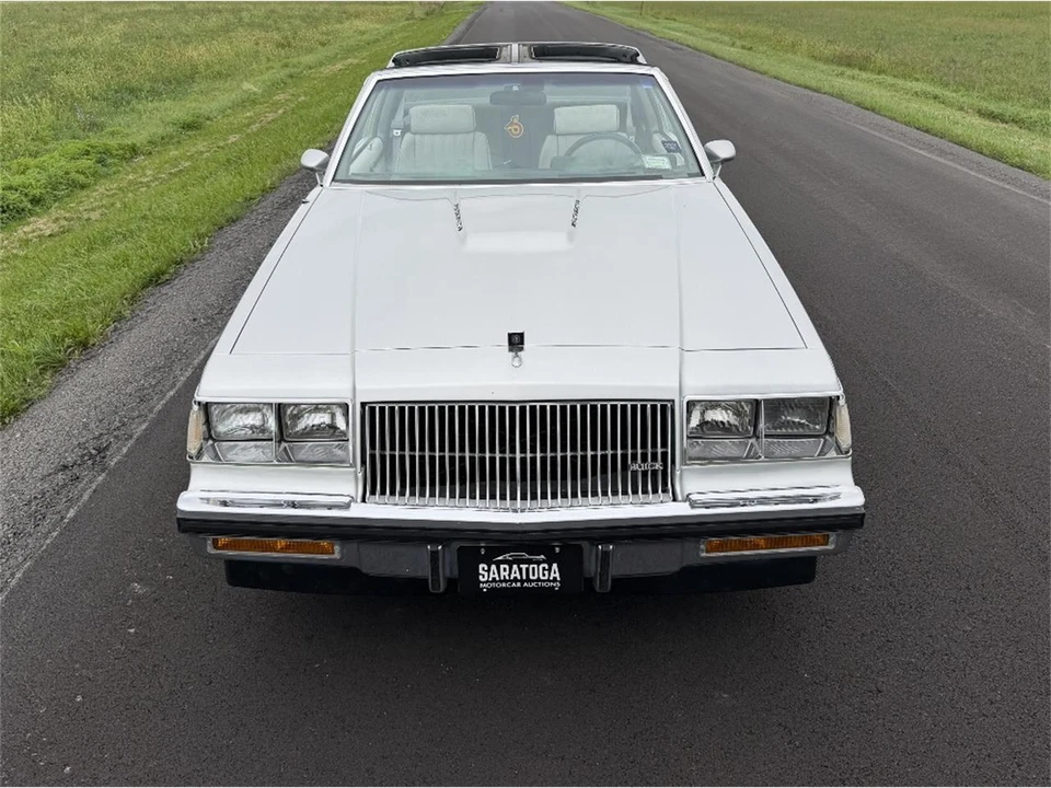 1987 Buick - Image 4 of 31