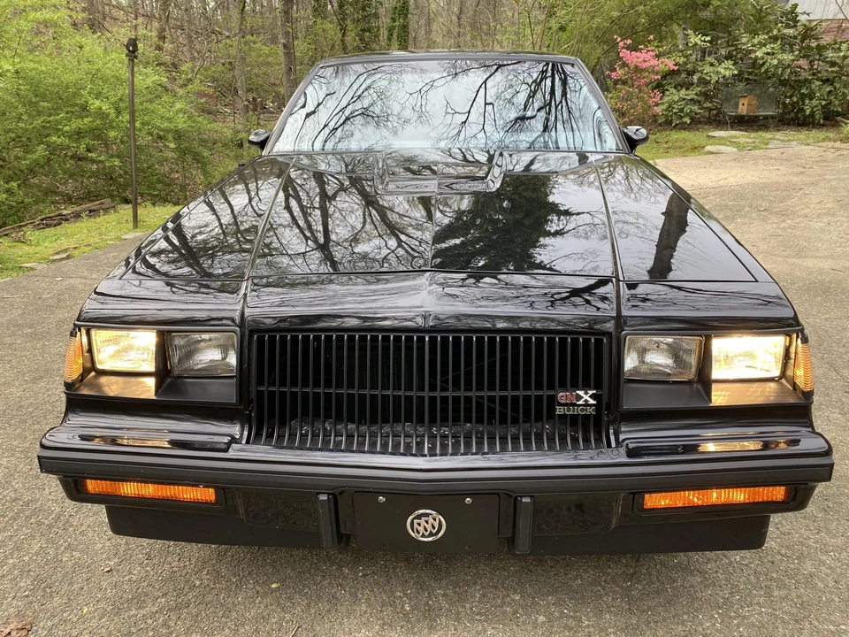 1987 Buick Grand National GNX - Image 10 of 31