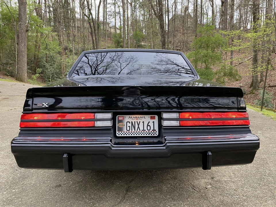 1987 Buick Grand National GNX - Image 24 of 31