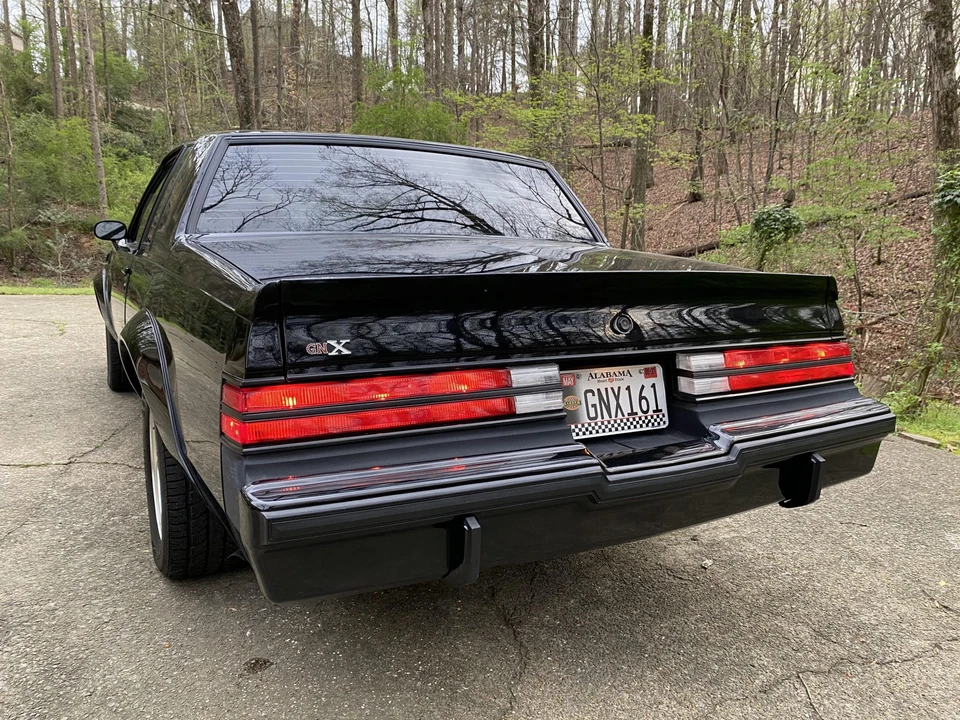 1987 Buick Grand National GNX - Image 26 of 31