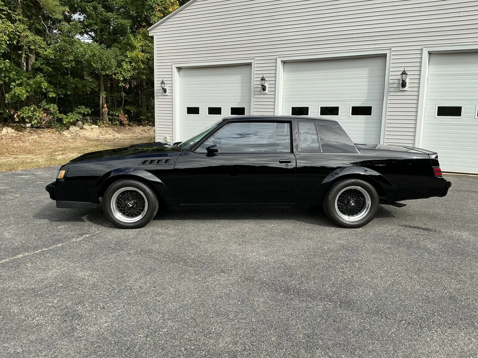 1987 Buick Grand National GNX - Image 22 of 31