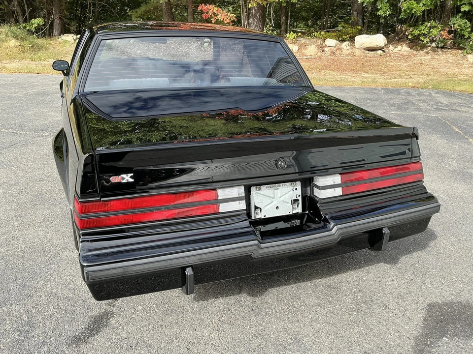 1987 Buick Grand National GNX - Image 28 of 31